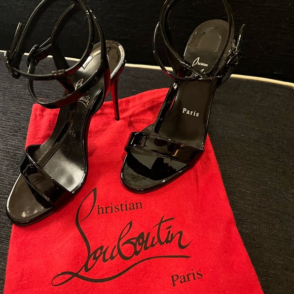 Christian Louboutin Shoes - Christian Louboutin heels